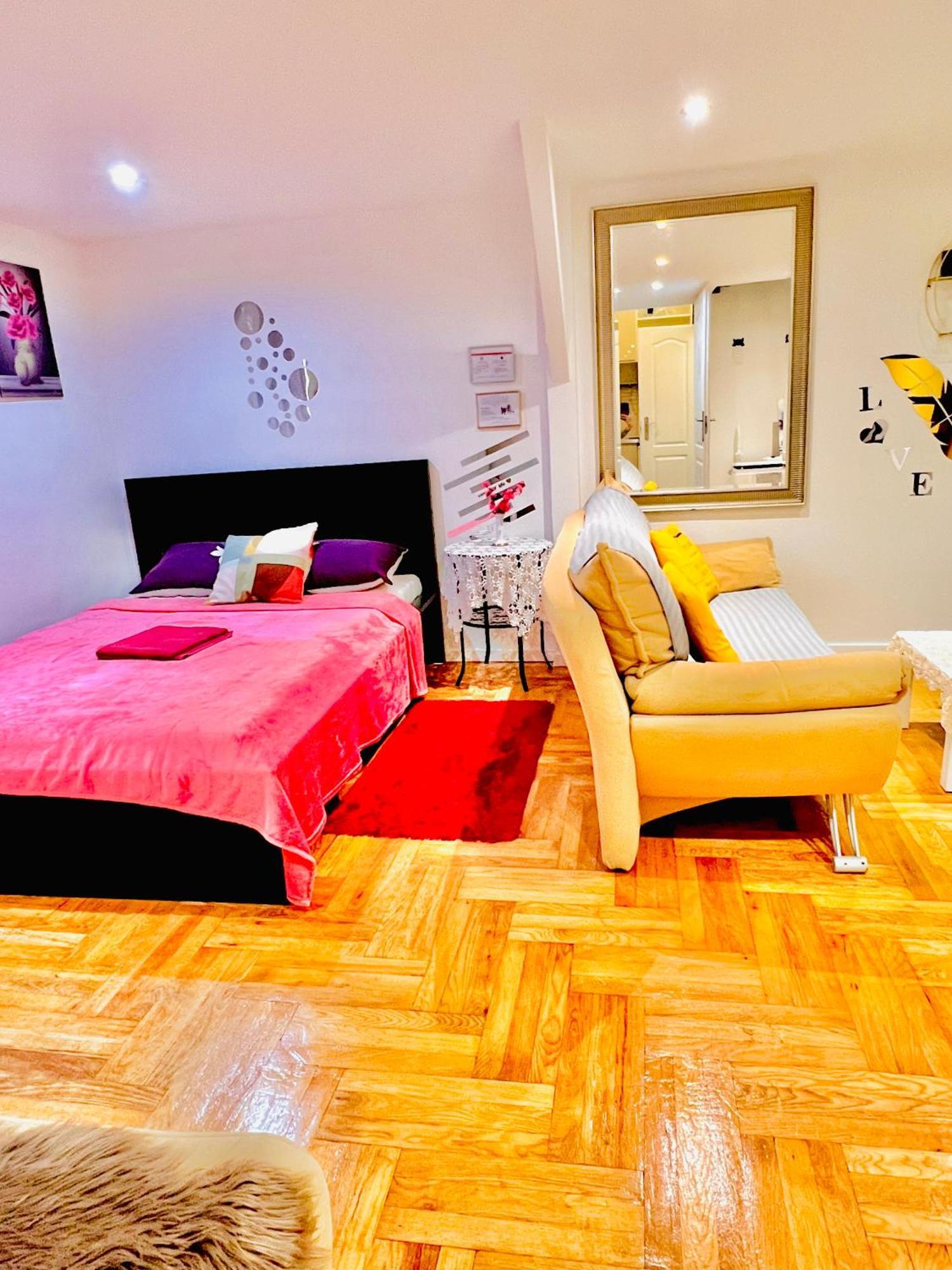Chloe Apartment Budapeste Exterior foto