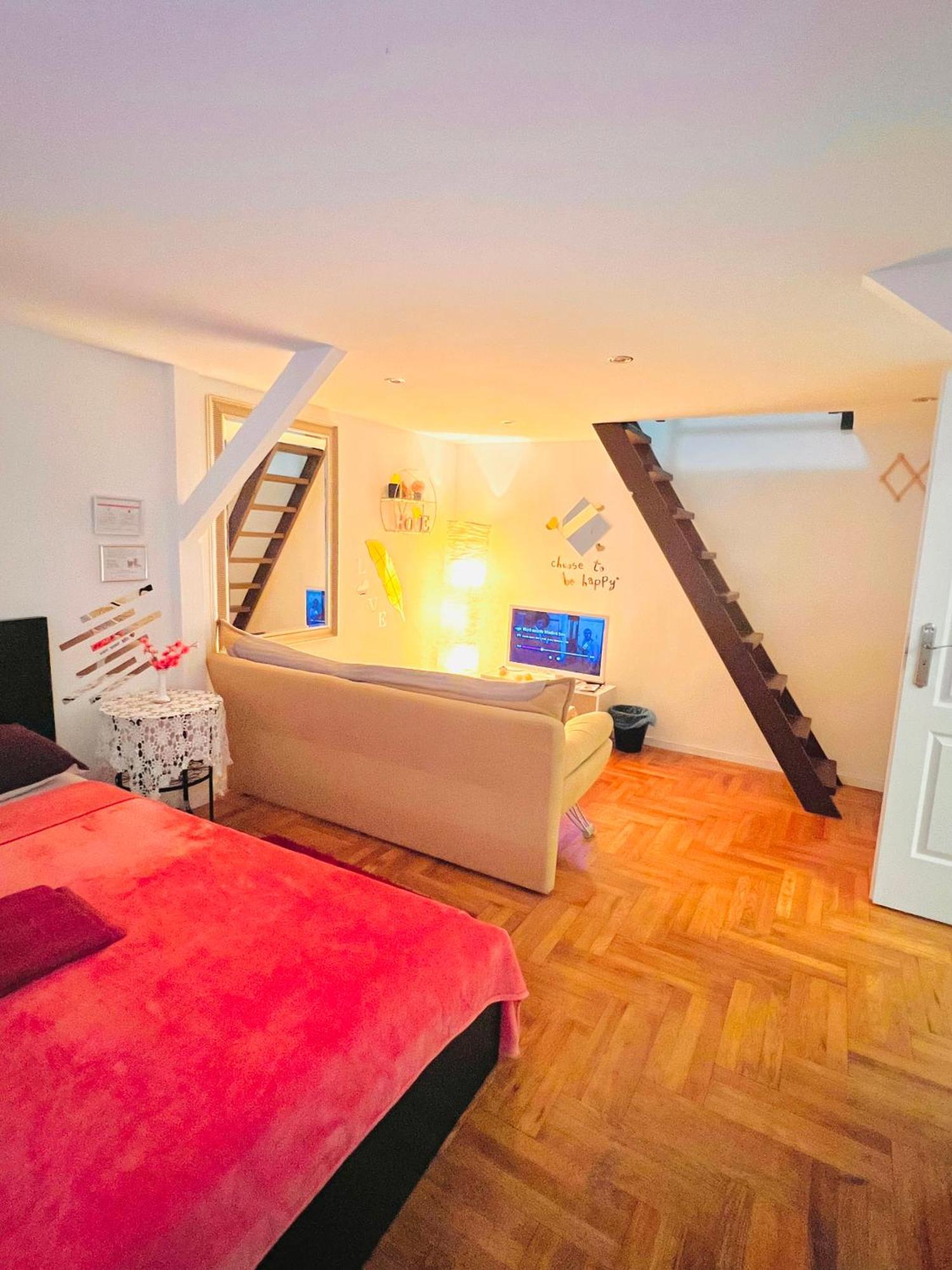 Chloe Apartment Budapeste Exterior foto